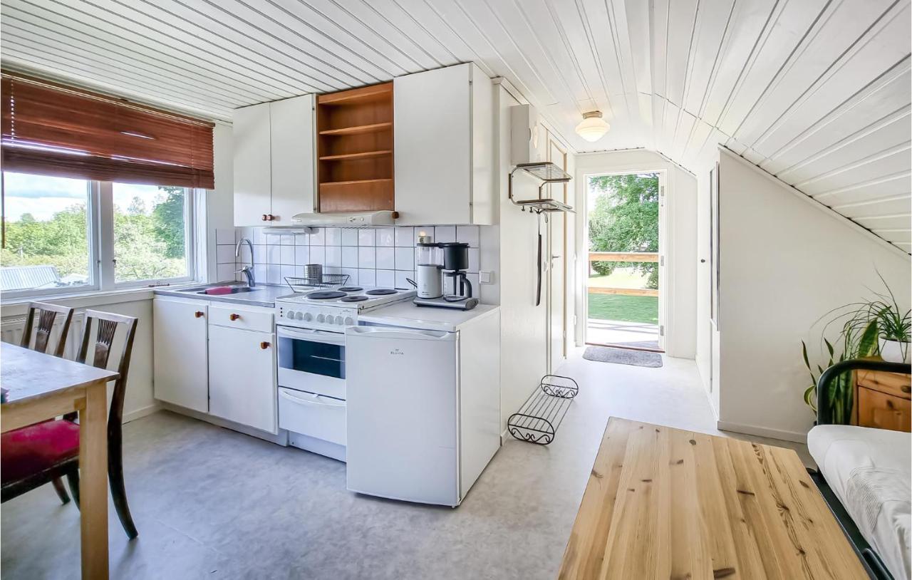 Stunning Apartment In Gullspang With Wifi Exterior photo